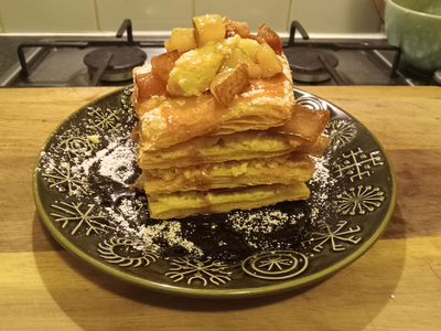 Alle's Apple & Honey Roasted Pear and Pevensey Blue Mille Feuille