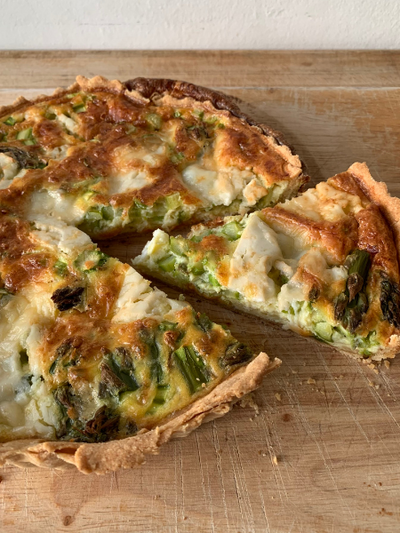 Asparagus and Cheese Quiche